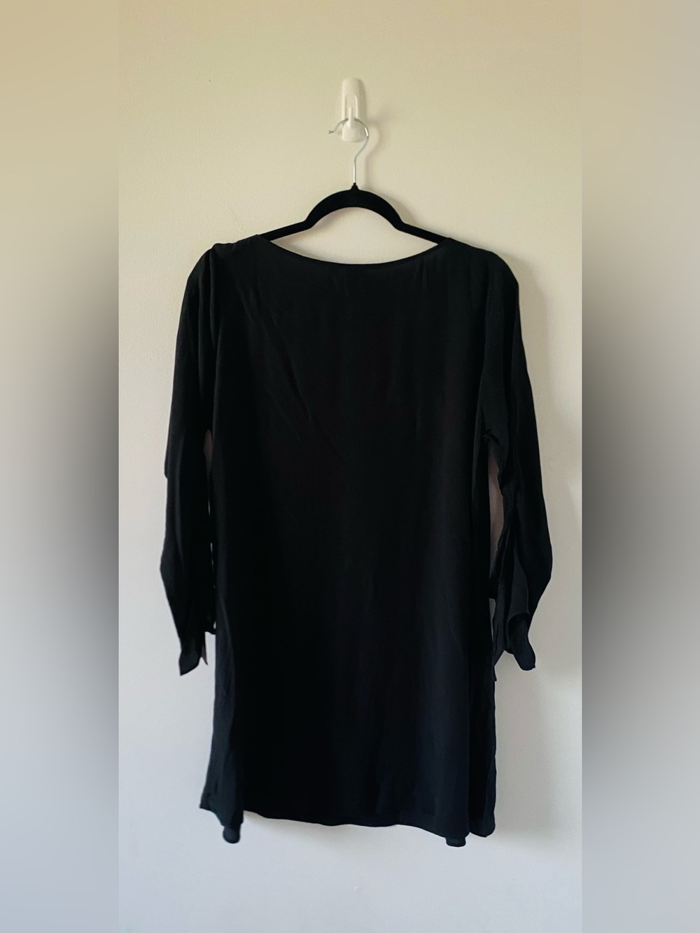 Uniqlo Black Long Splice Sleeve Tunic Size M Whimsigoth Goth Minimalist Basics